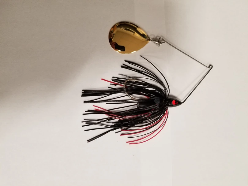 War Eagle Spinnerbait 3/4 Ounce Nt Time Gld Black Red